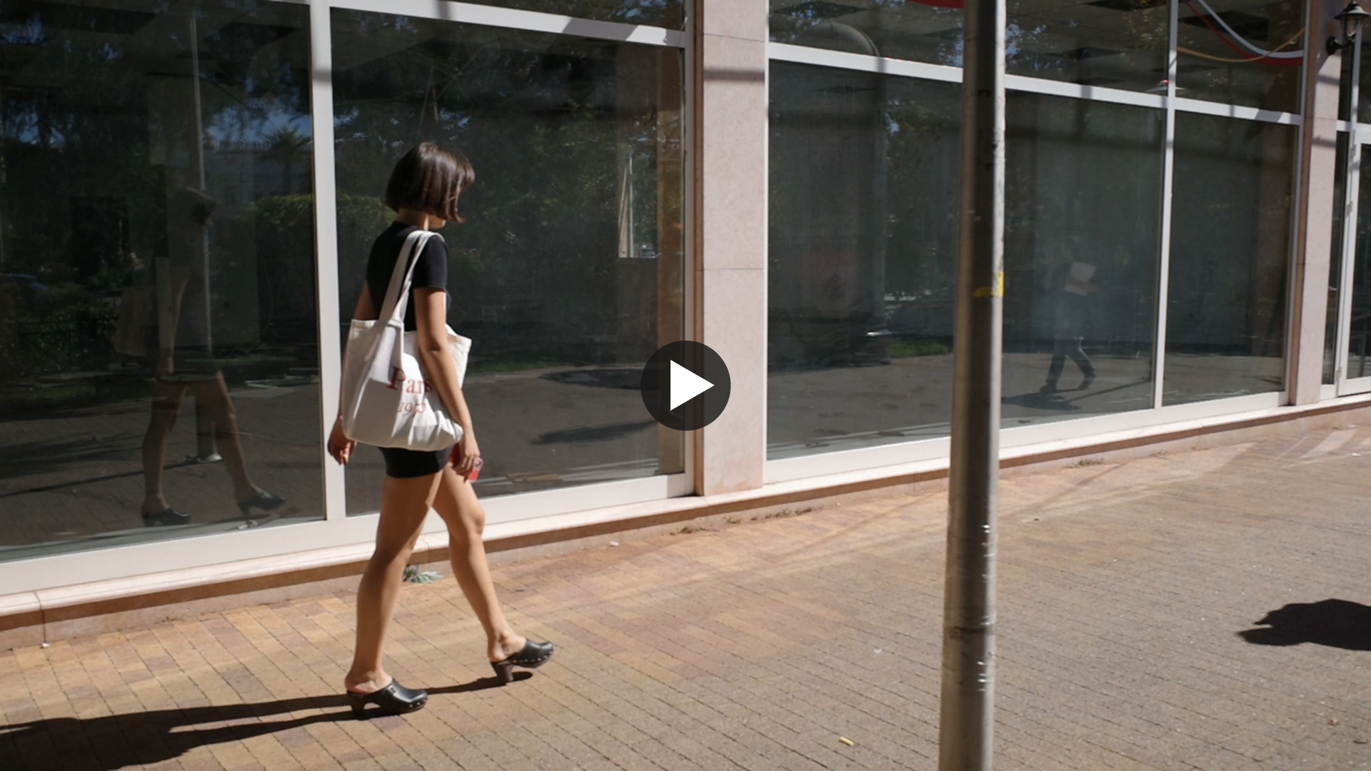 Play Video